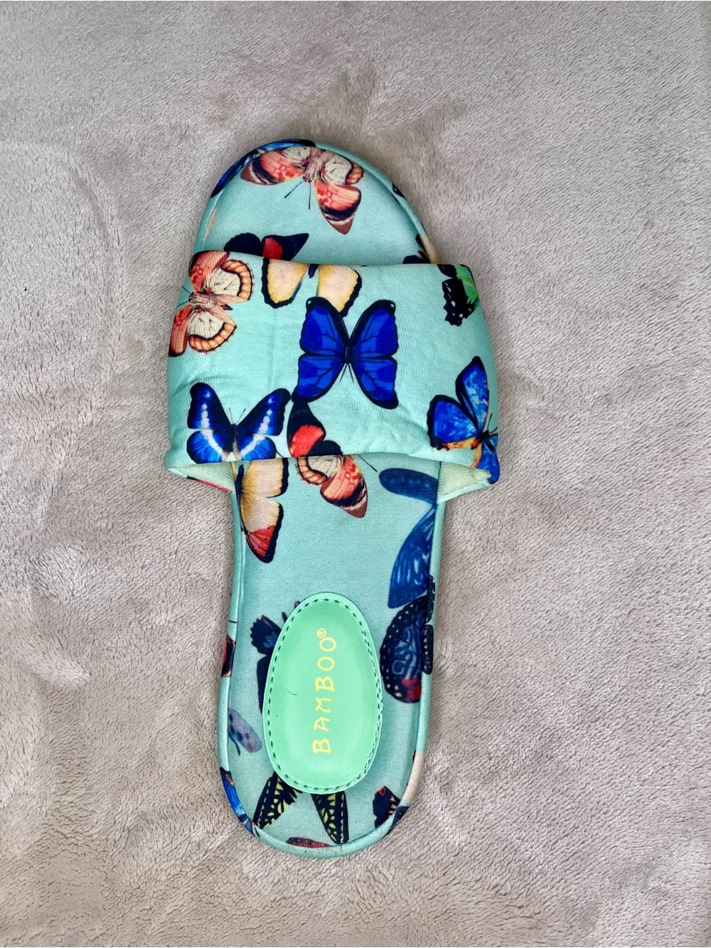 Bamboo Size 8 Butterfly Print Cushioned Slide Sandals - Picture 3 of 10